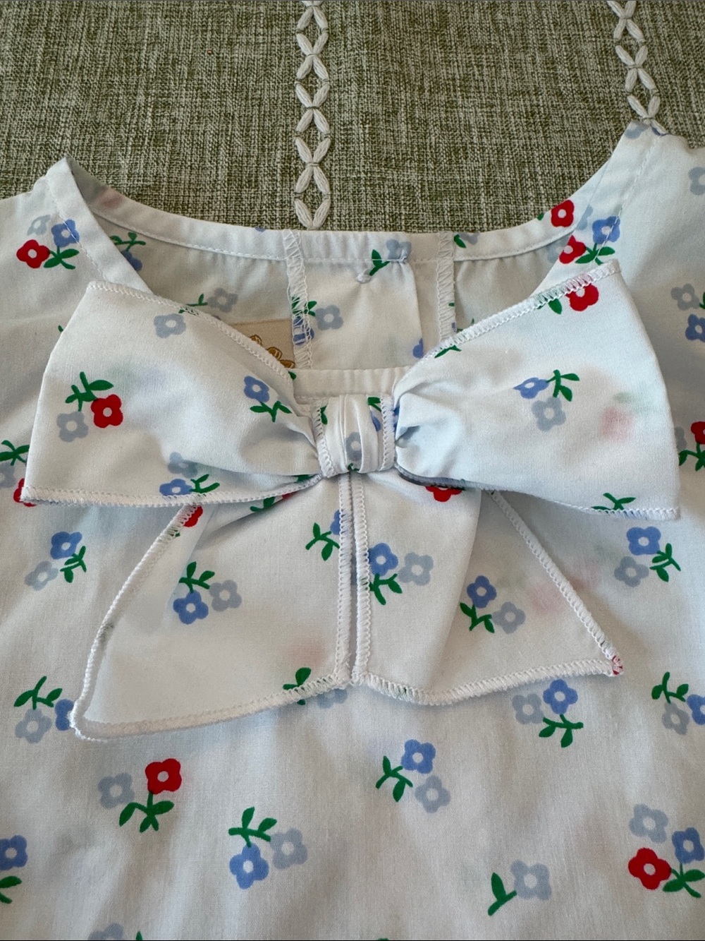 The Beaufort Bonnet Company White Floral Bow-Front Blouse - Picture 3 of 7